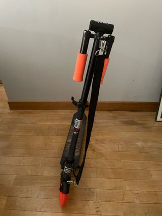 Patinete Oxelo naranja y negro