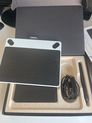 Tableta Gráfica Wacom Intuos Draw