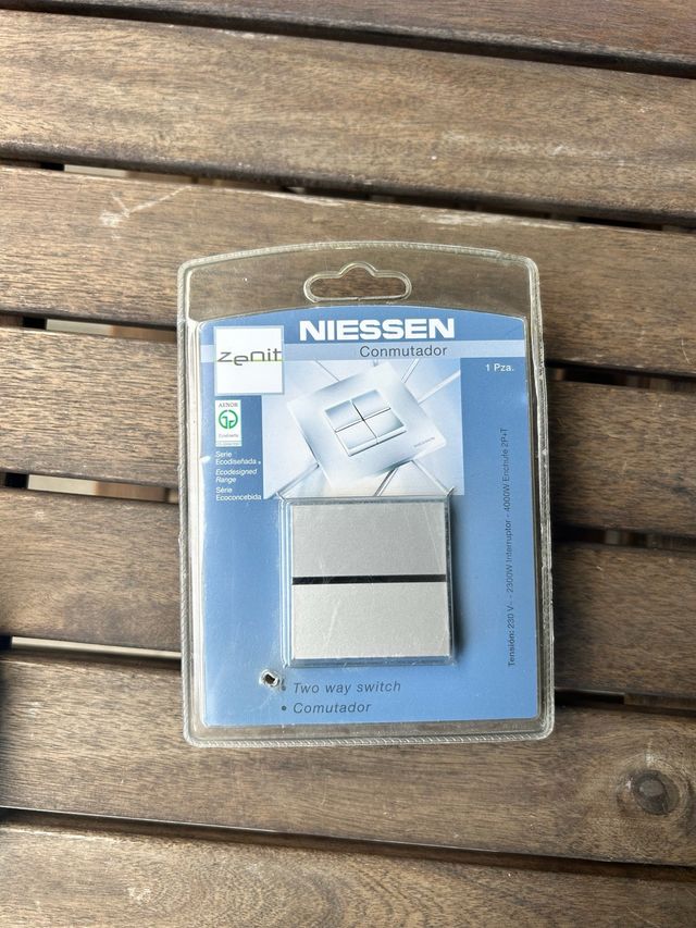 Interruttore Niessen Zenit