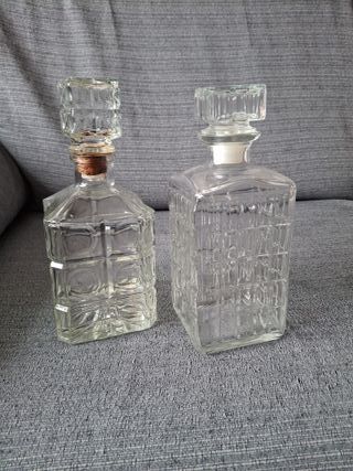 Set di 2 bottiglie di liquore in vetro