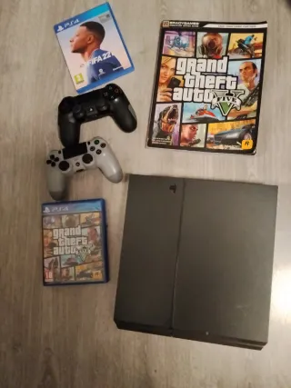 PS4  1TG + 2 Mandos + GTAV + MANUAL GTAV  + FIFA 2