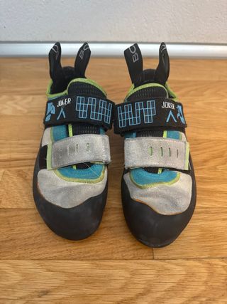 Zapatos de escalada marca Boreal Joker para niñ@