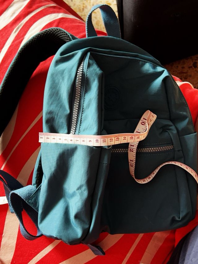 Mochila azul pequeña