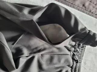 Pantalón caballero gris