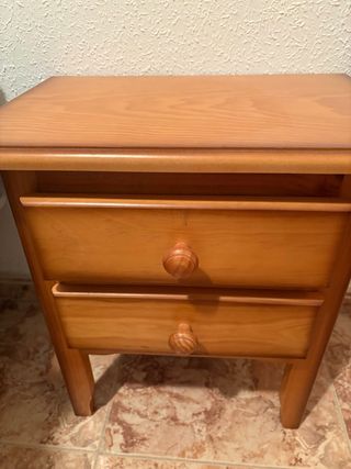 Mesitas de noche rústicas de madera