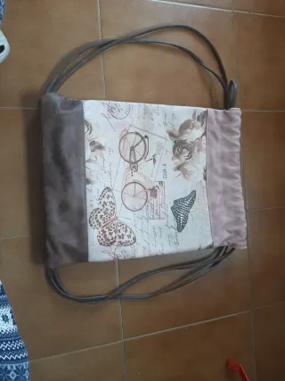Mochila juvenil diseño musical