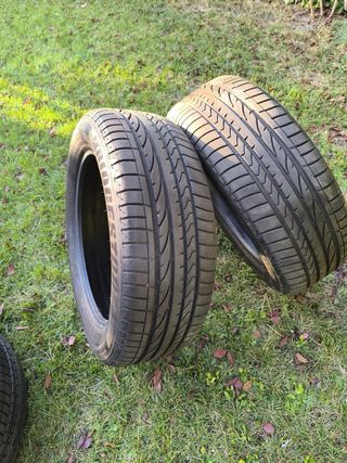 4 Ruedas Bridgestone 235/55R19 101V (2 nuevas)