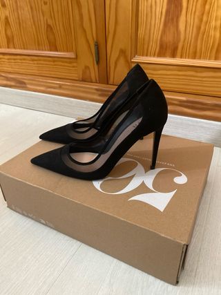 Zapatos de tacón negros Zara