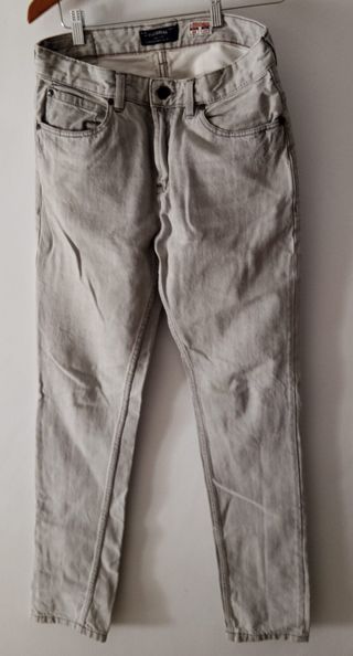 Vaquero Pull&Bear hombre gris talla 38