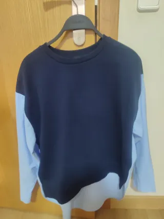 Sudadera estilo camisa azul 