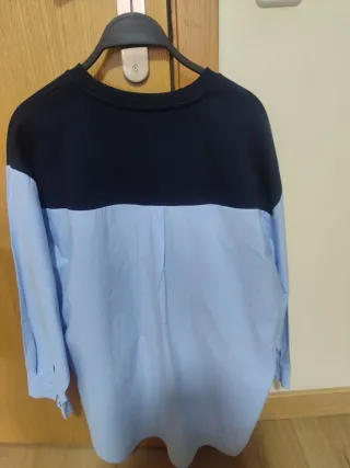 Sudadera estilo camisa azul 