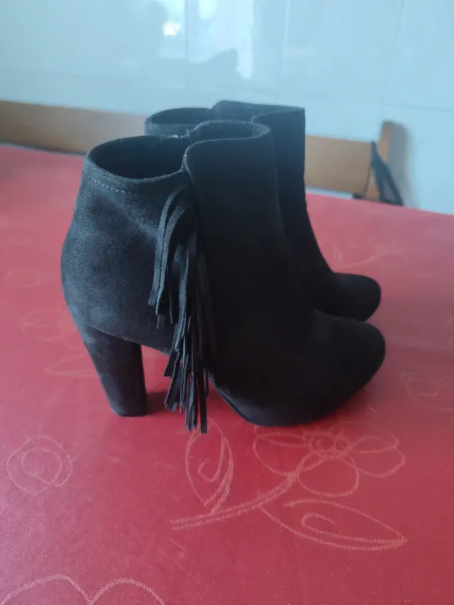 Botines tacón mujer negros