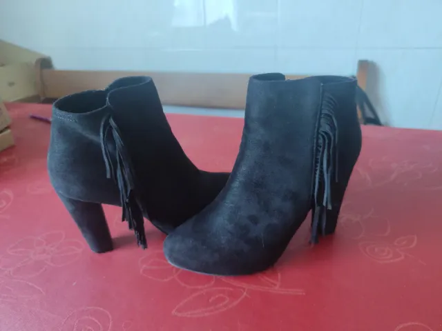 Botines tacón mujer negros