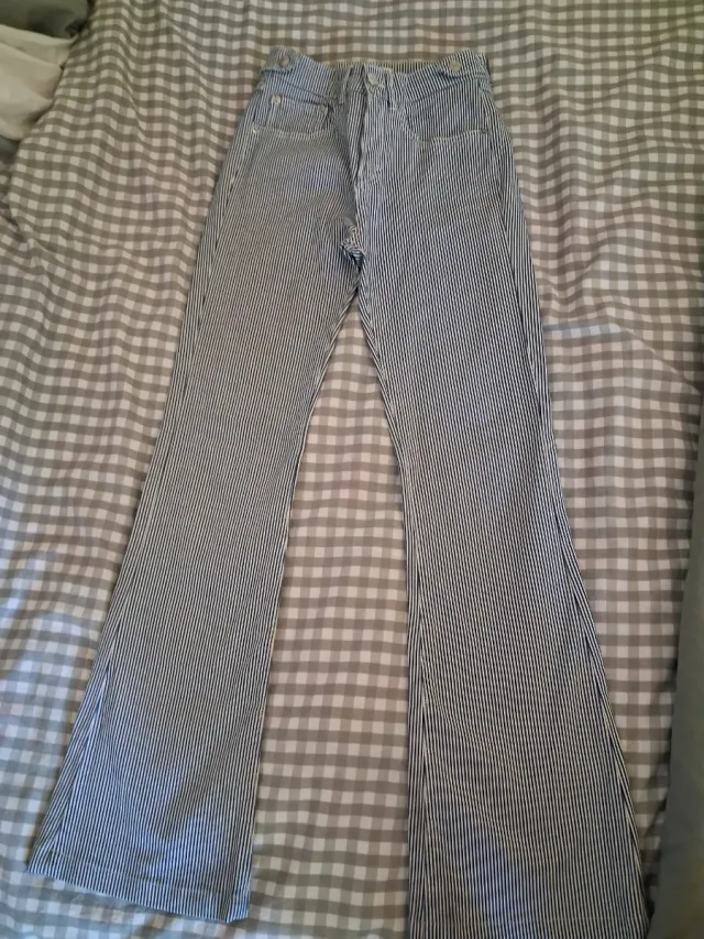 Vaqueros Pull&Bear Mil Rayas Talla 34 Con elastano