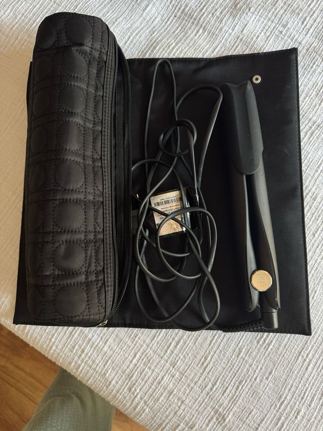 Plancha ghd gold negra