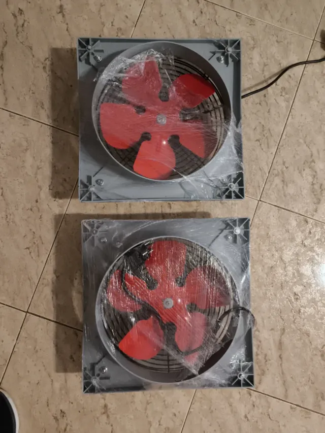 2 Extractores de Humo Industriales