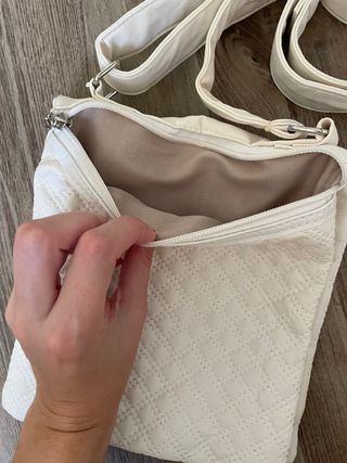 Bolso blanco acolchado mujer