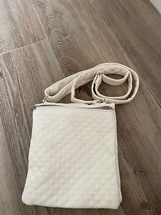 Bolso blanco acolchado mujer