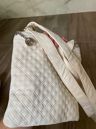 Bolso blanco acolchado mujer