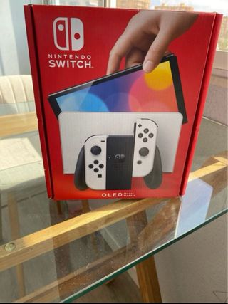 Nintendo Switch OLED bianco