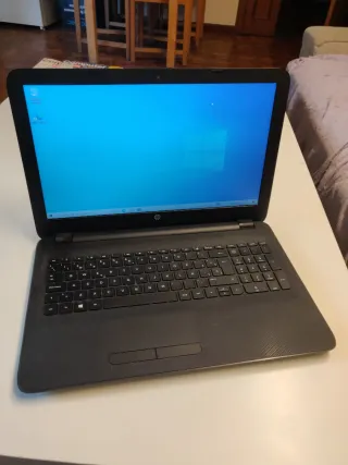 HP Core i7 12GB RAM SSD