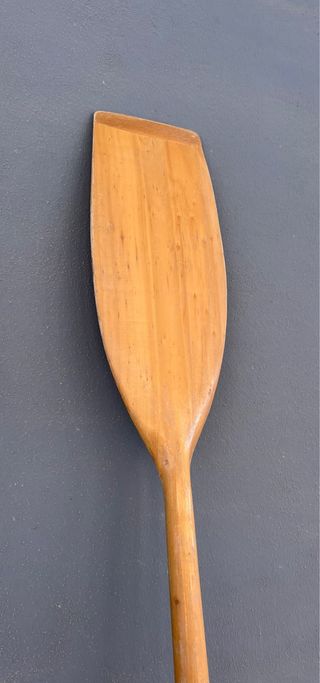 Remo de madera para kayak