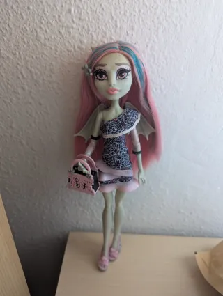 Muñeca Rochelle Goyle Monster High
