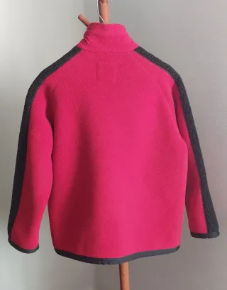 Chaqueta Zara Roja y Negra