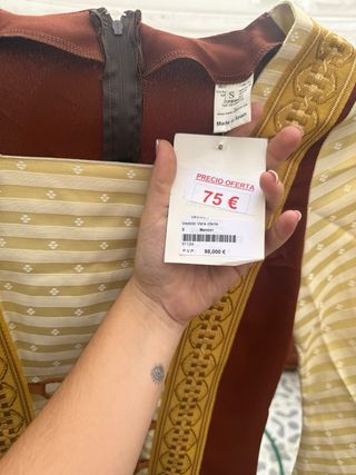 Traje Medieval Nuevo con Etiqueta