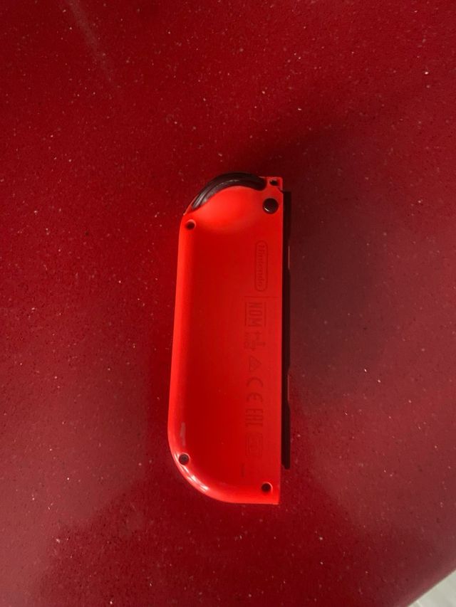 Mando Nintendo Switch Derecho Rojo
