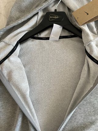 Sudadera Nike Gris con Cremallera