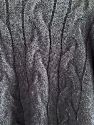 Chaqueta de lana trenzada marrón