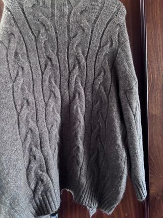 Chaqueta de lana trenzada marrón
