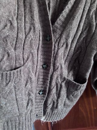 Chaqueta de lana trenzada marrón