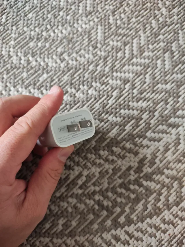 Cargador Apple USB-C 30W Enchufe USA