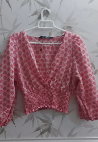 Camisa corta floral S sin estrenar