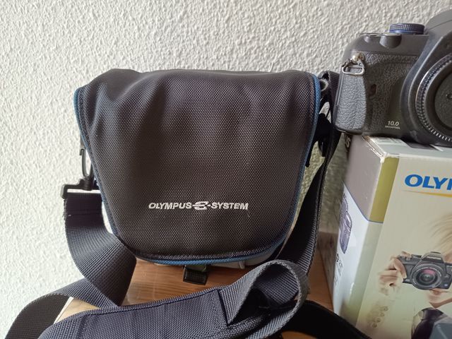 Cámara Olympus E-420 + 2 Lentes + Accesorios 