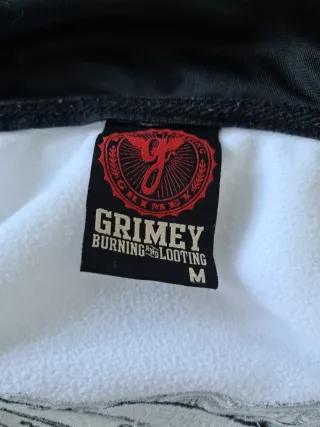 Sudadera Grimey con diseño de cassette y cadena