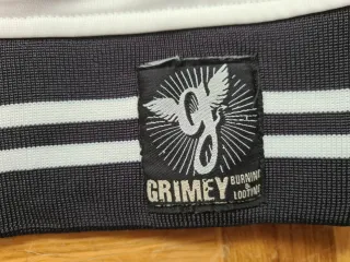 Sudadera Grimey con diseño de cassette y cadena