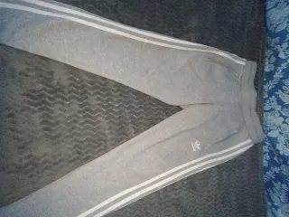 Chándal Adidas Gris