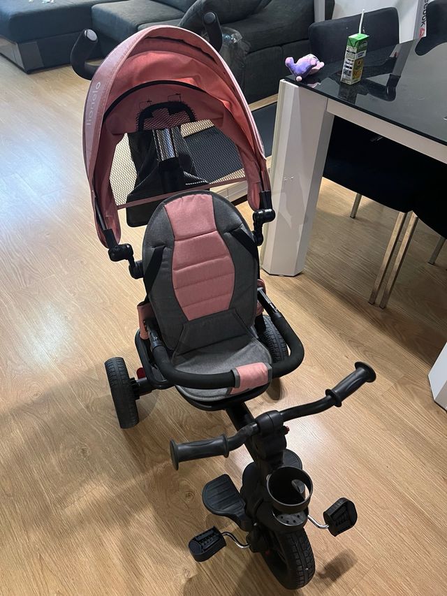 Triciclo Líonelo rosa y gris