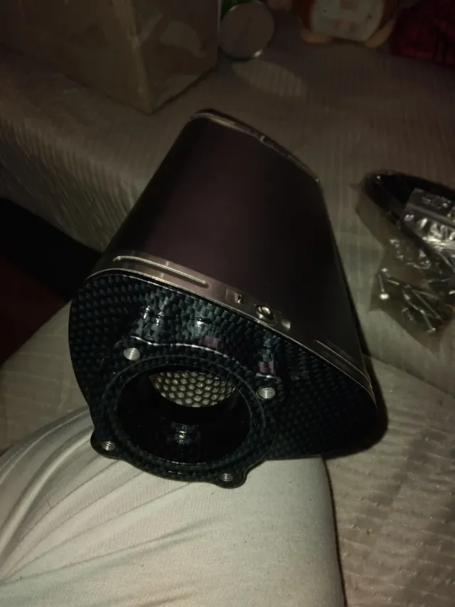 Tubo de escape moderno