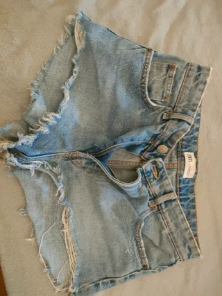 Shorts vaqueros desgastados