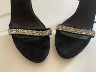 Zapatos de fiesta tacón aguja con brillos