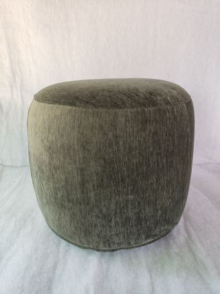 Puff artesanal terciopelo verde botella52x52x48 cm