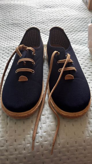 Zapatos niño sin estrenar Talla 35