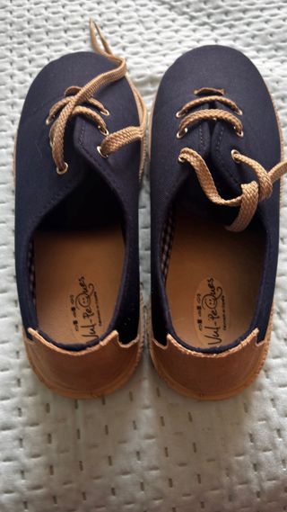 Zapatos niño sin estrenar Talla 35