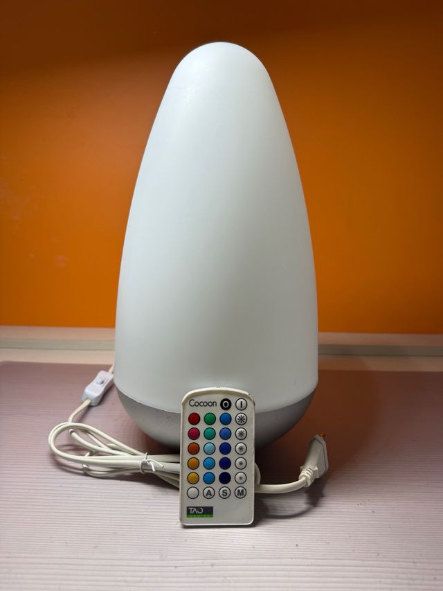 Lámpara Huevo Cocoon