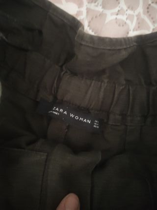 Pantalones verdes de talle alto