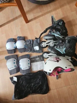 Patines y casco Oxelo niña talla ajustable